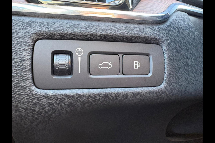 Volvo XC60 2.0 T8 Twin Engine AWD Inscription PANO,360CAMERA,LEER,GARANTIE