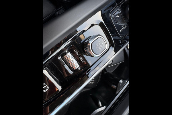 Volvo XC60 2.0 T8 Twin Engine AWD Inscription PANO,360CAMERA,LEER,GARANTIE