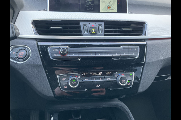 BMW X1 18i 140pk M-Sport Executive Edition Clima Cruise Head up Display