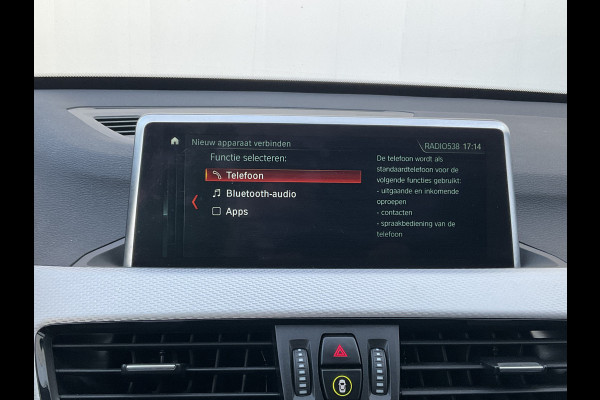 BMW X1 18i 140pk M-Sport Executive Edition Clima Cruise Head up Display