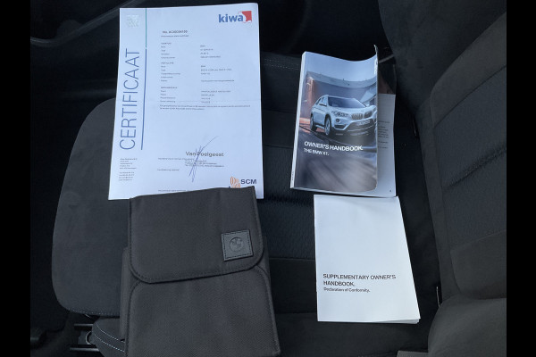 BMW X1 18i 140pk M-Sport Executive Edition Clima Cruise Head up Display