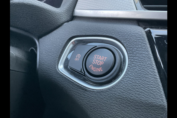 BMW X1 18i 140pk M-Sport Executive Edition Clima Cruise Head up Display