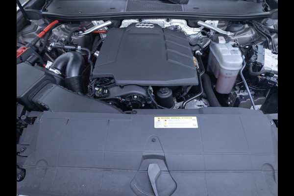 Audi A6 Limousine 45 TFSI Sport S line Edition | 20" LMV | Panoramadak | Adaptive cruise | Navigatie | Stoelverwarming, Parkeersensoren voor en achter