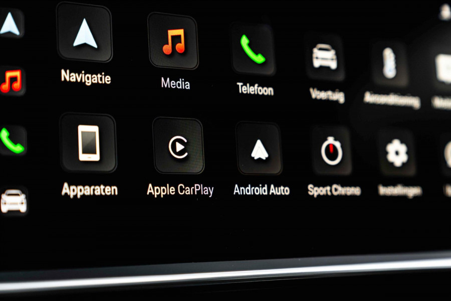 Porsche Cayenne Coupé 3.0 E-Hybrid Platinum Edition Sport Design Luchtvering Pano Soft Black Optic Close 22''