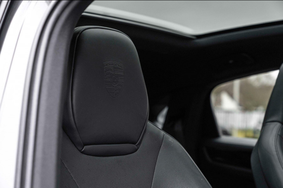 Porsche Cayenne Coupé 3.0 E-Hybrid Platinum Edition Sport Design Luchtvering Pano Soft Black Optic Close 22''