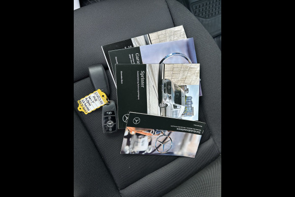 Mercedes-Benz Sprinter 516 CDI L3 H2 N1 MBUX / Camera / Carplay navigatie / Airco / 270 Graden achterdeuren