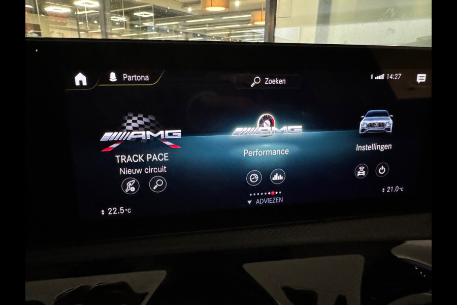 Mercedes-Benz CLA-Klasse AMG 45 S 4MATIC+ Pano|Kuip|Memory