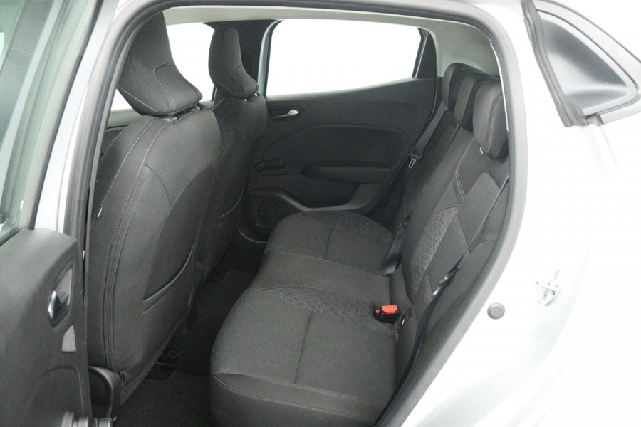 Renault Clio 1.0 TCe Zen (NAVIGATIE, PARKEERSENSOREN, CRUISE, 1e EIGENAAR, GOED ONDERHOUDEN)