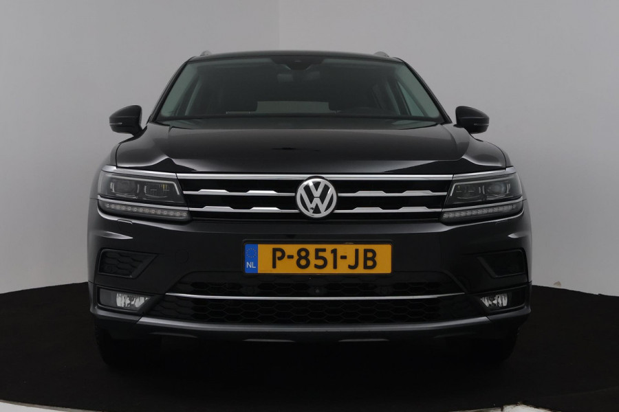 Volkswagen Tiguan Allspace 1.4 TSI Highline 7p. (TREKHAAK, VIRTUAL, STOELVERWARMING, CAMERA, LEDER, LED)