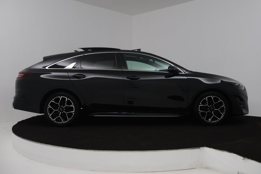 Kia ProCeed 1.5 T-GDi GT-Line (PANORAMADAK, STOEL-/STUURVERWARMING, STUURHULP, 1e EIGENAAR, GOED ONDERHOUDEN)