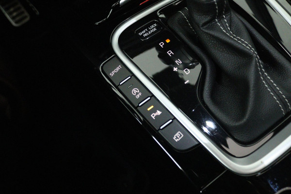 Kia ProCeed 1.5 T-GDi GT-Line (PANORAMADAK, STOEL-/STUURVERWARMING, STUURHULP, 1e EIGENAAR, GOED ONDERHOUDEN)