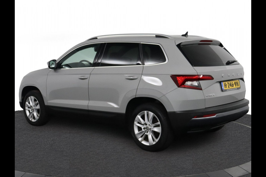 Škoda Karoq 1.0 TSI Business Edition|LED|Camera|Stoelverwarming