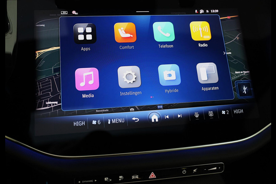 Mercedes-Benz E-Klasse 300 e AMG 53 Look / HYPERSCREEN / Massage / Burmester 4D / Head Up / 360 Camera / Acc / Open Pano / 20 Inch