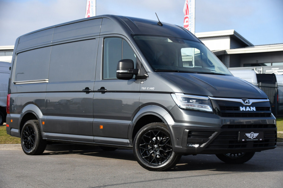 MAN TGE 2.0 L3H3 PB Edition Camera, Cruise, Carplay, LED, Clima, Stoelverwarming, Trekhaak, 140pk, Sensoren, Leder, Uniek!