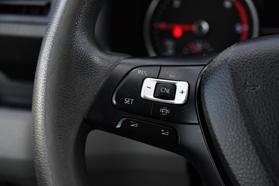 MAN TGE 2.0 L3H3 PB Edition Camera, Cruise, Carplay, LED, Clima, Stoelverwarming, Trekhaak, 140pk, Sensoren, Leder, Uniek!