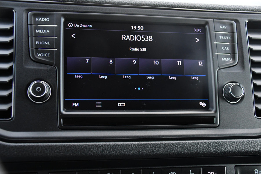 MAN TGE 2.0 L3H3 PB Edition Camera, Cruise, Carplay, LED, Clima, Stoelverwarming, Trekhaak, 140pk, Sensoren, Leder, Uniek!