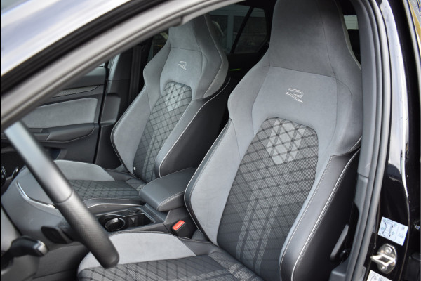 Volkswagen Golf 1.5 eTSI R-Line 150 Pk Pano H/K Navi HUD Camera ACC