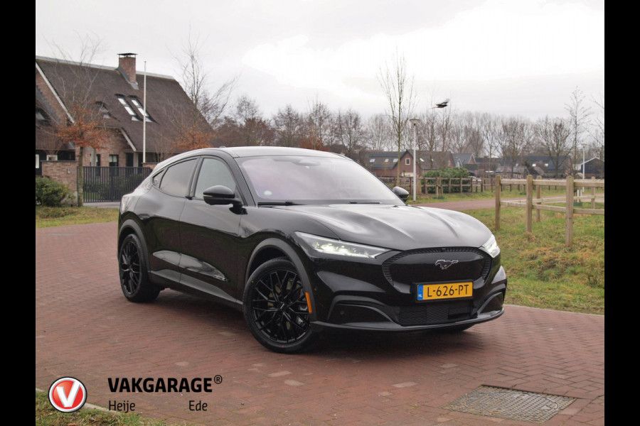 Ford Mustang Mach-E Extended RWD 98 kWh | SOH 94% | Panoramadak | Bang & Olufsen | 360 Camera | Apple Carplay |