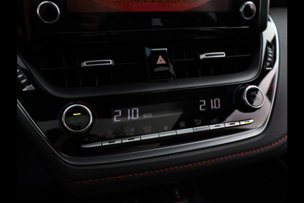 Toyota Corolla 2.0 Hybrid Executive | Panoramadak | Leder/Alcantara | JBL