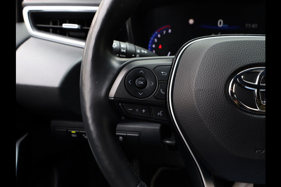 Toyota Corolla 2.0 Hybrid Executive | Panoramadak | Leder/Alcantara | JBL