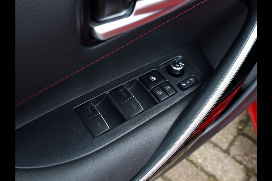 Toyota Corolla 2.0 Hybrid Executive | Panoramadak | Leder/Alcantara | JBL