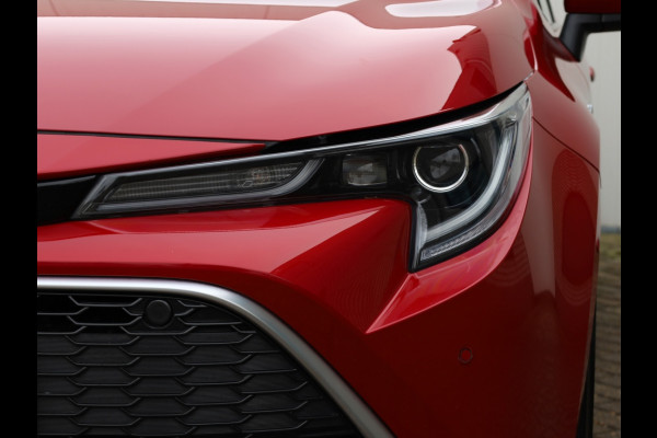 Toyota Corolla 2.0 Hybrid Executive | Panoramadak | Leder/Alcantara | JBL