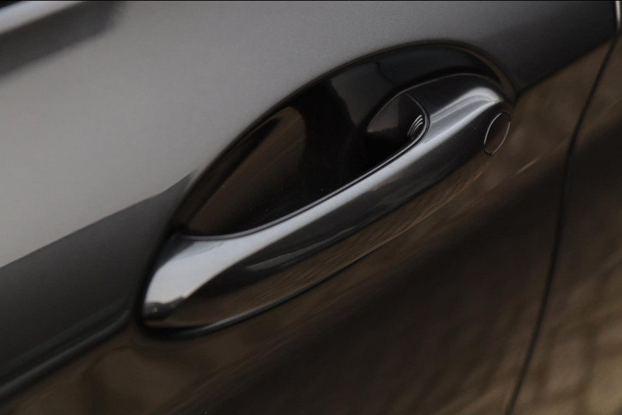 BMW X3 XDrive20i / PANO / HUD / ACC / MEMORY / KEYLESS / DEALER SERVICE!