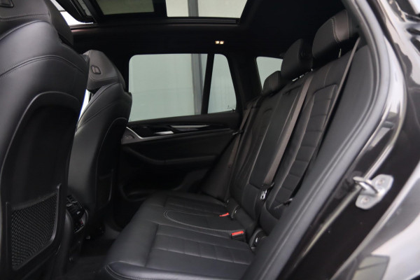 BMW X3 XDrive20i / PANO / HUD / ACC / MEMORY / KEYLESS / DEALER SERVICE!