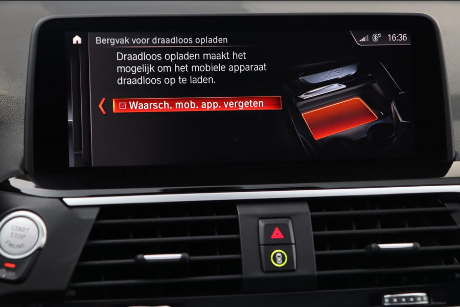 BMW X3 XDrive20i / PANO / HUD / ACC / MEMORY / KEYLESS / DEALER SERVICE!