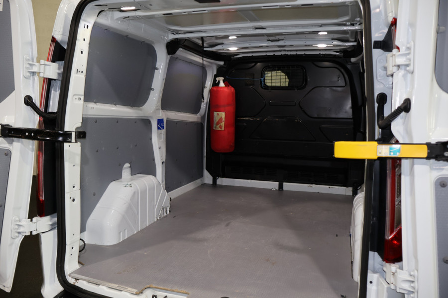 Ford Transit Custom 2.0 TDci 130pk L1 H1 Trend Airco Navigatie Camera
