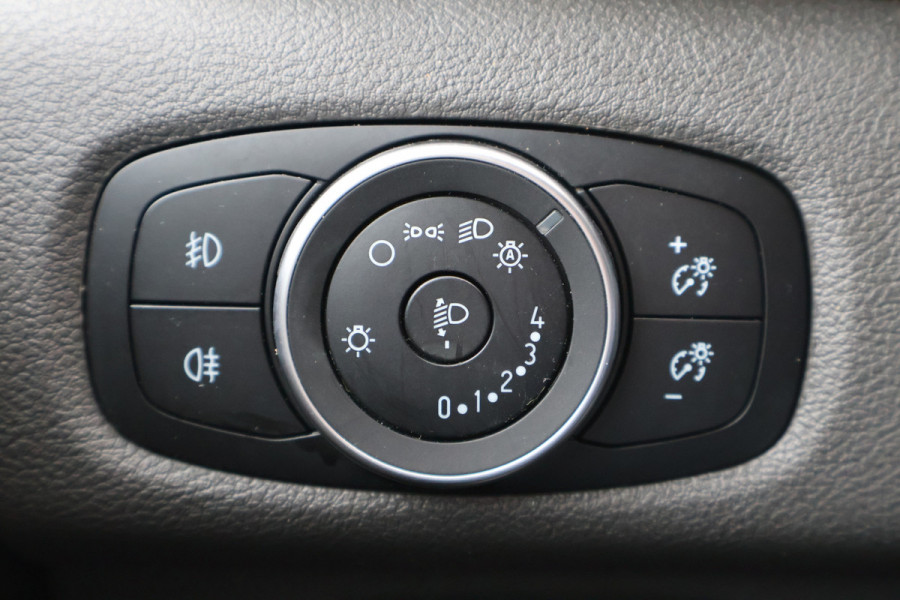 Ford Transit Custom 2.0 TDci 130pk L1 H1 Trend Airco Navigatie Camera