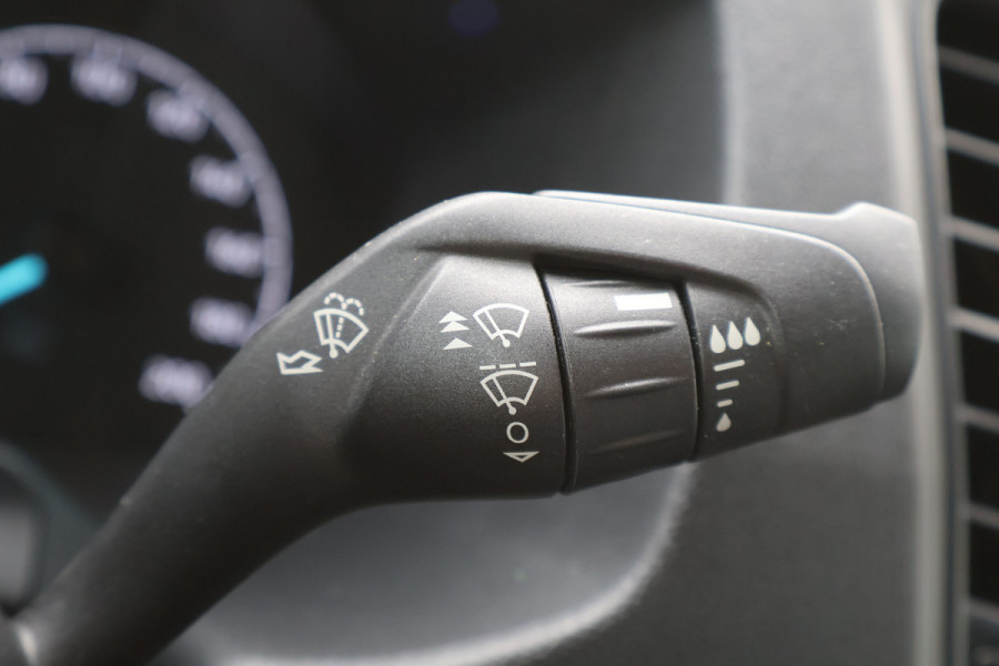 Ford Transit Custom 2.0 TDci 130pk L1 H1 Trend Airco Navigatie Camera