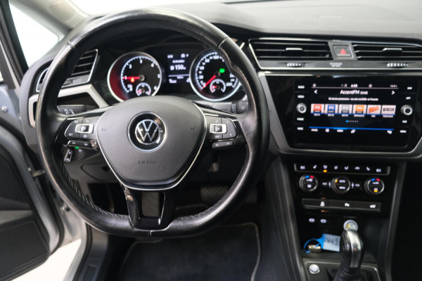 Volkswagen Touran 2.0 TDI 150 PK DSG > Grijskenteken < - Airco, Cruise, Navi, PDC.
