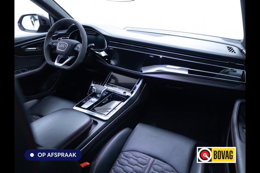 Audi RS Q8 RSQ8 4.0 V8 Urban Dynamic 800 PK / 1000 Nm Quattro | Keramisch | 24" Vossen | Akrapovic Titanium compleet | Panoramadak, Standkachel, Softclose, Stoelverw. & Ventilatie, Elec. trekhaak, B&O, 4 WST