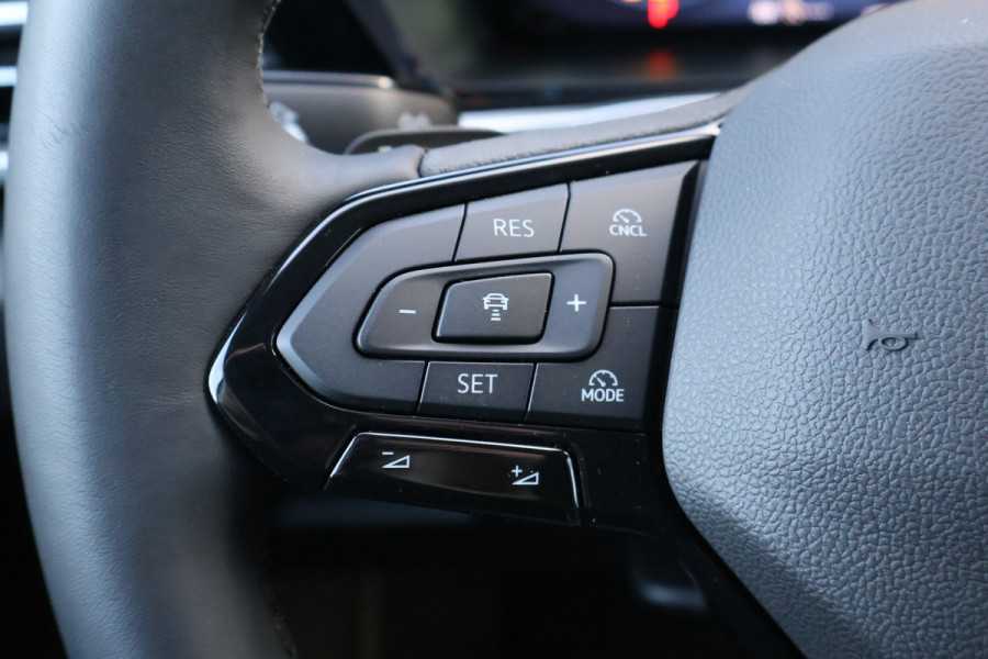 Ford Transit Connect 2.0 EcoBlue L2 Limited BPM Vrij