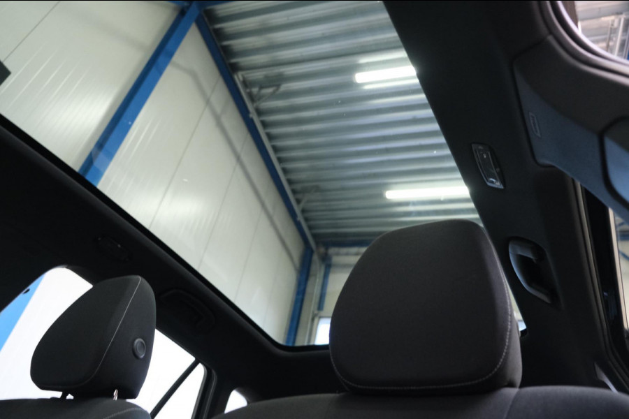 Škoda Kamiq 1.0 TSI Ambition Automaat - N.A.P. Airco, Cruise, Navi, Pano.