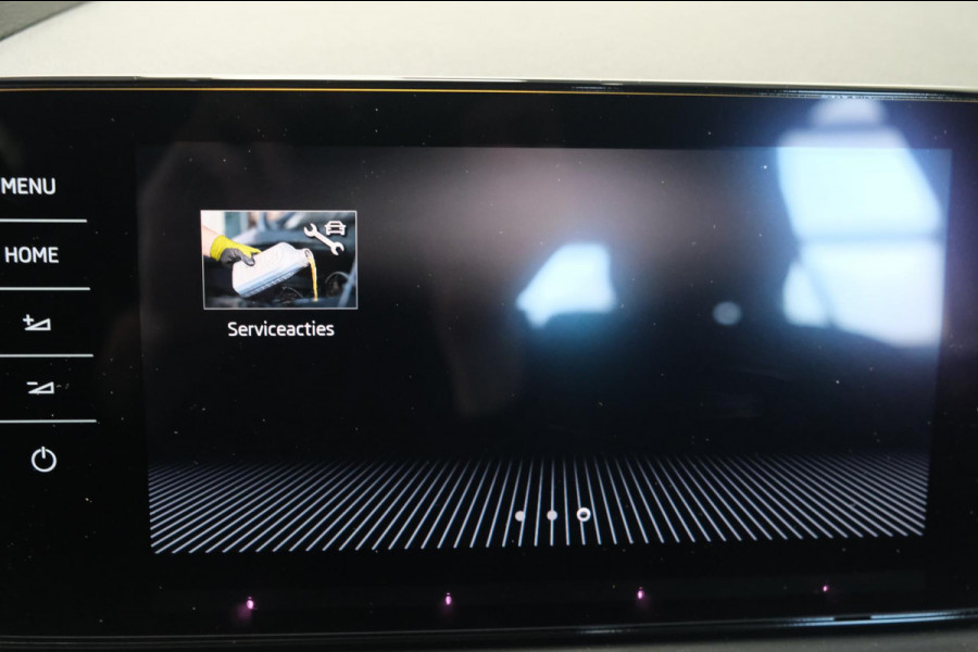 Škoda Kamiq 1.0 TSI Ambition Automaat - N.A.P. Airco, Cruise, Navi, Pano.