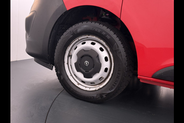 Opel Vivaro D126PK Dubbele Cabine 5-Persoons L2H1 Trekhaak Camera Navi Airco Cruise Control Pdc Sport EcoFlex 1.6CDTI Euro 6 Betonplex Vloer Wandbetimmering Schuifdeur Regen-Lichtsensor 1e Eigenaar Origineel Nederlandse Auto Dealeronderhouden 2.000kg trekvermogen