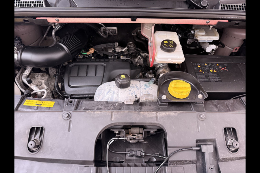 Opel Vivaro D126PK Dubbele Cabine 5-Persoons L2H1 Trekhaak Camera Navi Airco Cruise Control Pdc Sport EcoFlex 1.6CDTI Euro 6 Betonplex Vloer Wandbetimmering Schuifdeur Regen-Lichtsensor 1e Eigenaar Origineel Nederlandse Auto Dealeronderhouden 2.000kg trekvermogen