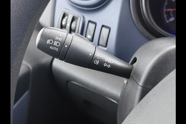 Opel Vivaro D126PK Dubbele Cabine 5-Persoons L2H1 Trekhaak Camera Navi Airco Cruise Control Pdc Sport EcoFlex 1.6CDTI Euro 6 Betonplex Vloer Wandbetimmering Schuifdeur Regen-Lichtsensor 1e Eigenaar Origineel Nederlandse Auto Dealeronderhouden 2.000kg trekvermogen