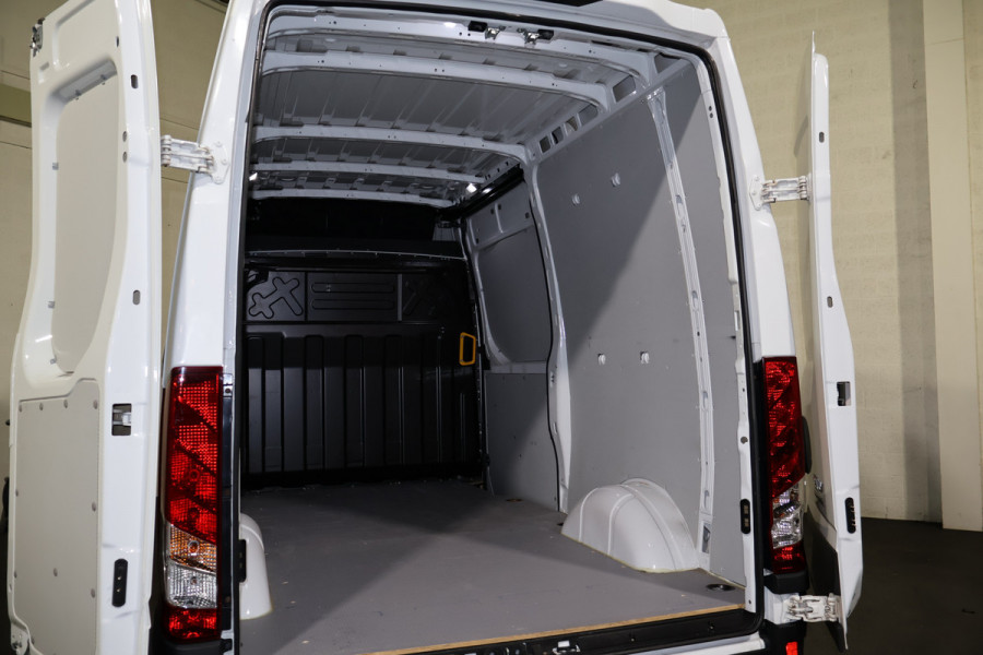 Iveco Daily 35S21 3.0 210pk Hi-Matic Automaat Luchtvering Standkachel Led