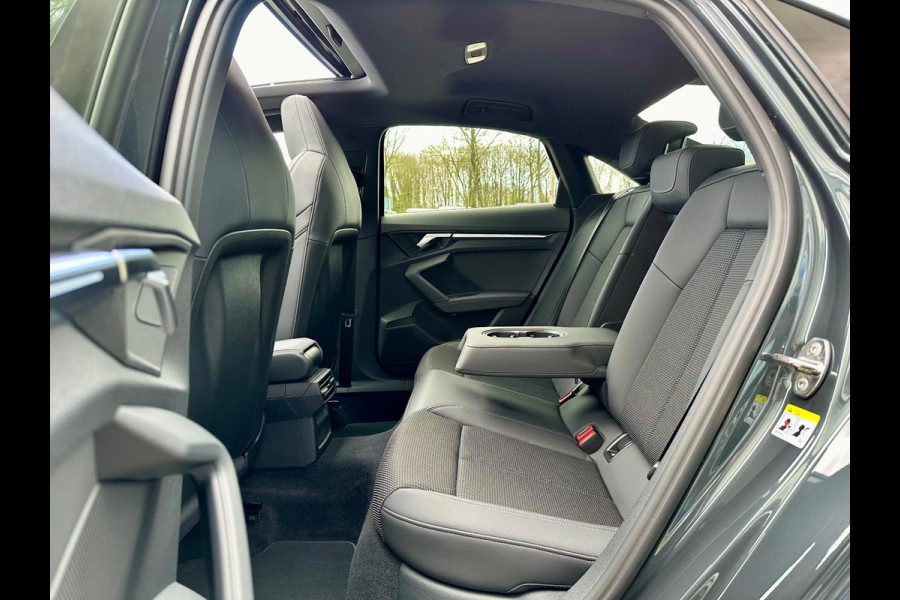 Audi A3 Limousine 35 TFSI S edition S-Line, NAP, Pano, CarPlay, Virtual cockpit, Matrix LED