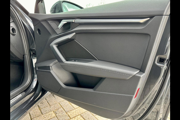 Audi A3 Limousine 35 TFSI S edition S-Line, NAP, Pano, CarPlay, Virtual cockpit, Matrix LED