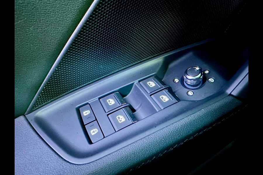 Audi A3 Limousine 35 TFSI S edition S-Line, NAP, Pano, CarPlay, Virtual cockpit, Matrix LED