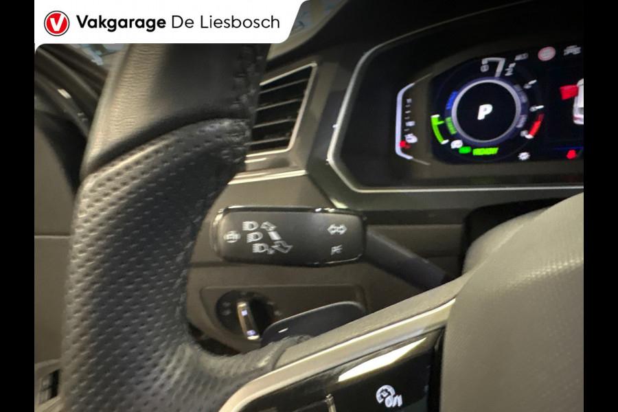 Volkswagen Tiguan 1.4 TSI eHybrid R-Line Business+,navi,pano,IQ light,trekhaak,camera,