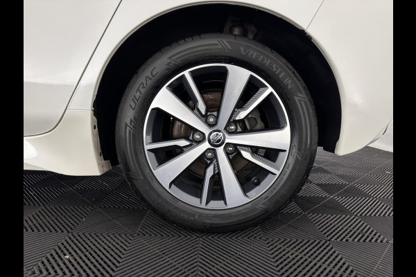 Nissan Leaf Acenta 40 kWh (INCL-BTW) Aut. *HEATPUMP | ADAPTIVE-CRUISE | KEYLESS | TOPVIEW | NAVI-FULLMAP | BLINDSPOT | DAB+ | HEATED-COMFORTSEATS | DIGI-COCKPIT | PRIVACYGLASS | 16"ALU*