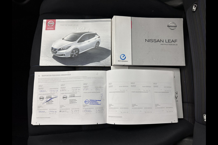 Nissan Leaf Acenta 40 kWh (INCL-BTW) Aut. *HEATPUMP | ADAPTIVE-CRUISE | KEYLESS | TOPVIEW | NAVI-FULLMAP | BLINDSPOT | DAB+ | HEATED-COMFORTSEATS | DIGI-COCKPIT | PRIVACYGLASS | 16"ALU*