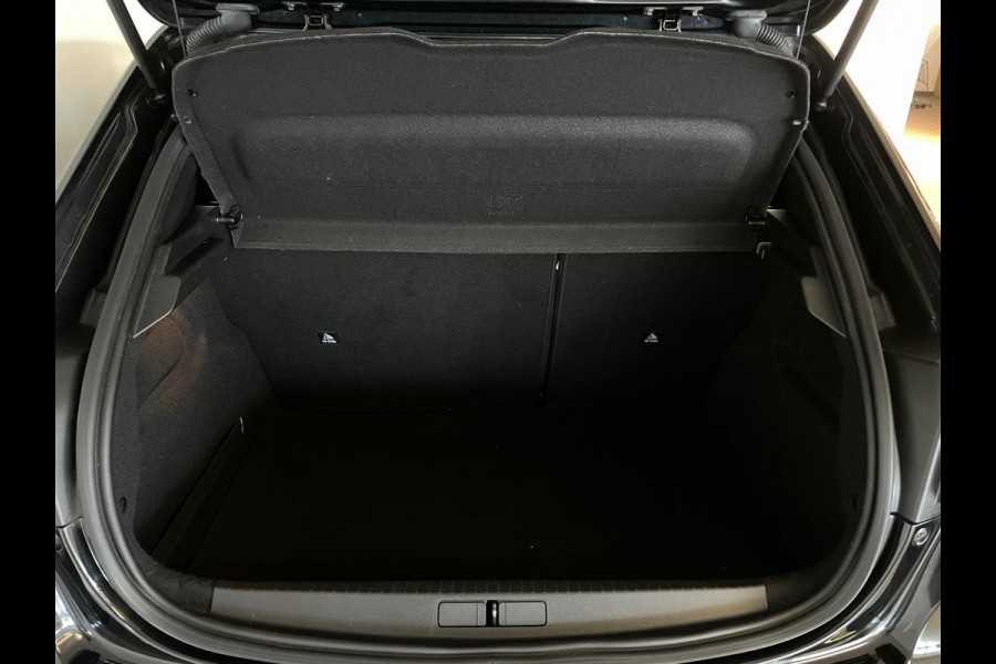 Peugeot 208 1.2 PureTech Active AIRCO NAVI VIA APP BLUETOOTH APPLE CARPLAY CRUISE ELEK RAMEN CENT VERG 5DRS ZEER NETTE AUTO