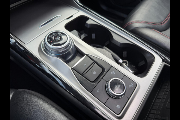Ford Explorer 3.0 V6 EcoBoost PHEV ST-Line 7 persoon