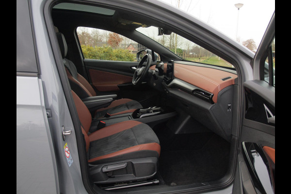 Volkswagen ID.4 Family 77 kWh | Panoramadak | Camera | Sfeerverlichting | Apple Carplay | Cruise Control |